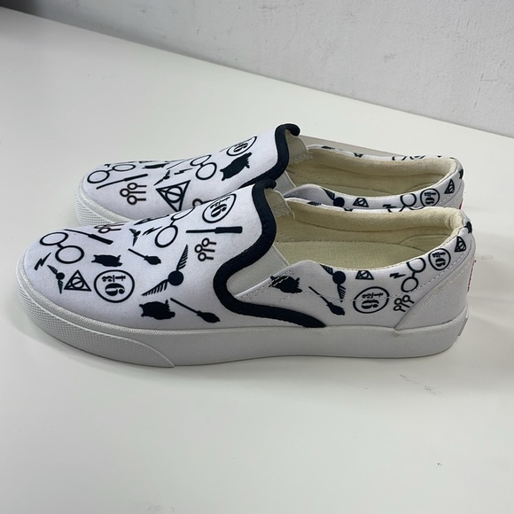 Bucketfeet Harry Potter Unisex Multi Sneaker Size 6 - Picture 3 of 7